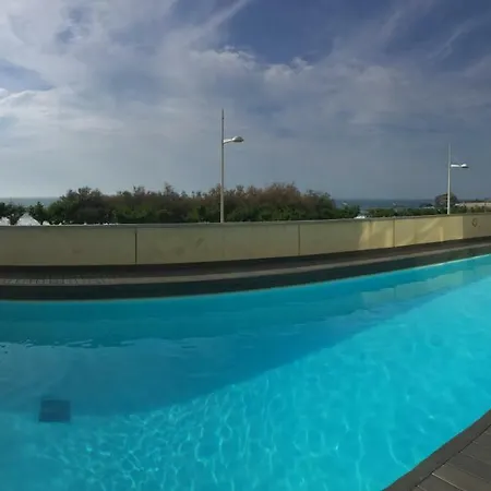 Et Piscine Sur La Grande Apartment